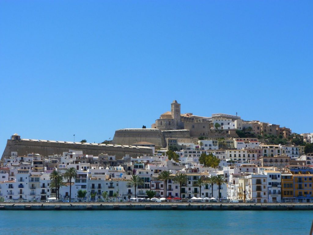 Dalt Vila, Ibiza, Espanha. Fonte: Pixabay 